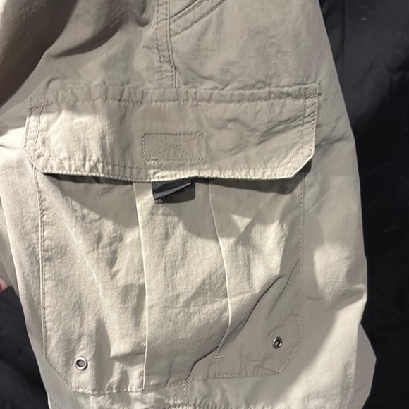 Outdoor Life Green Cargo Convertible Pants - Picture 5 of 6